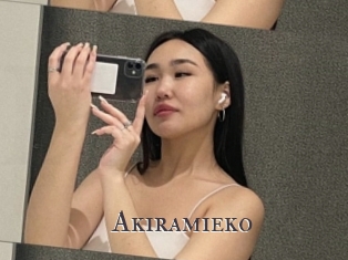 Akiramieko