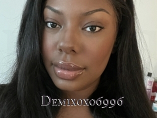 Demixoxo6996