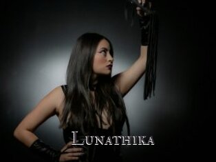 lunathika Beurette Blog