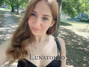 Lunatoned