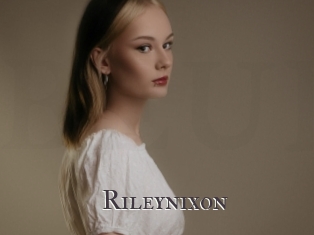 rileynixon Beurette Blog